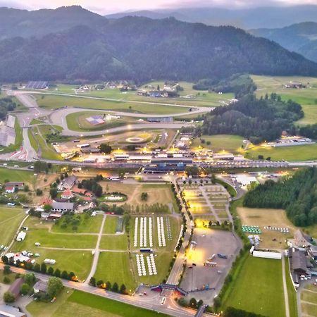 Grandprixcamp, Closest To The Red Bull Ring, Up To 4 Guests In A Tent Spielberg Bei Knittelfeld Zewnętrze zdjęcie